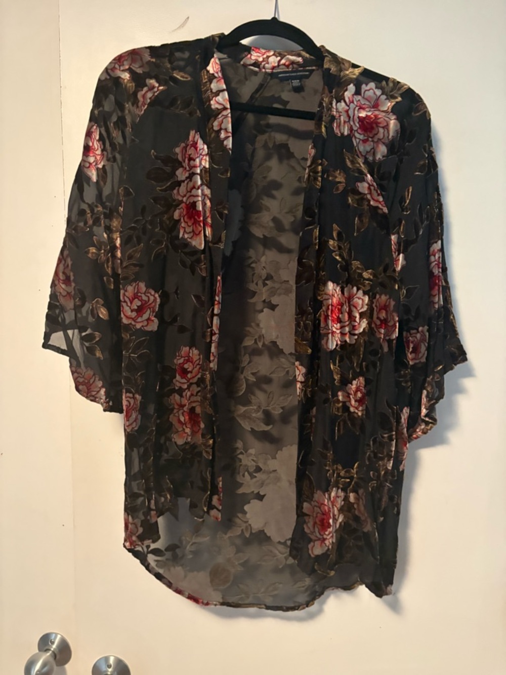 American Eagle Outfitters Sheer Black Floral Trim Kimono